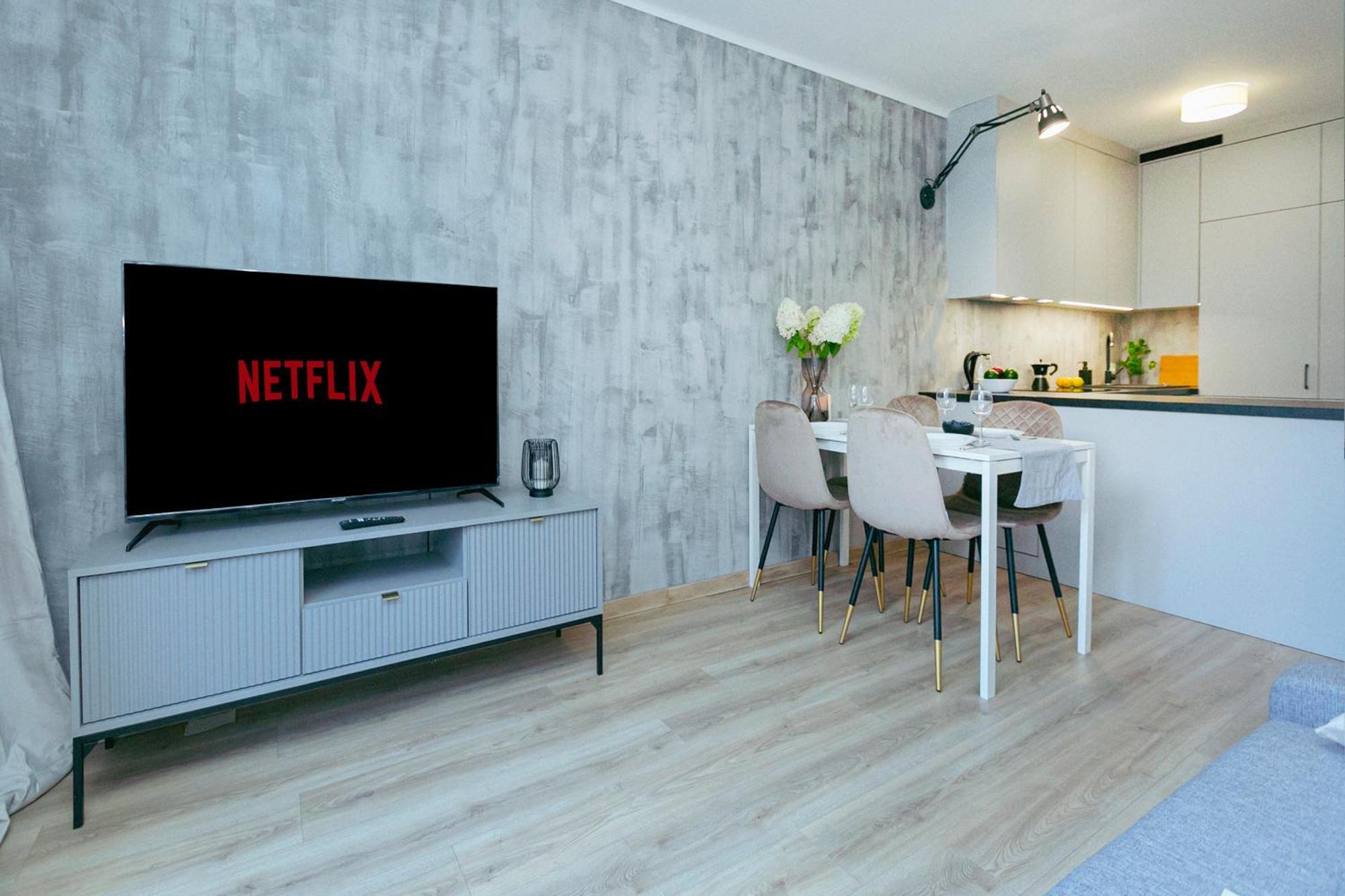 Chlodna 11 - 6 Os Apartament - Better Rental 바르샤바 외부 사진